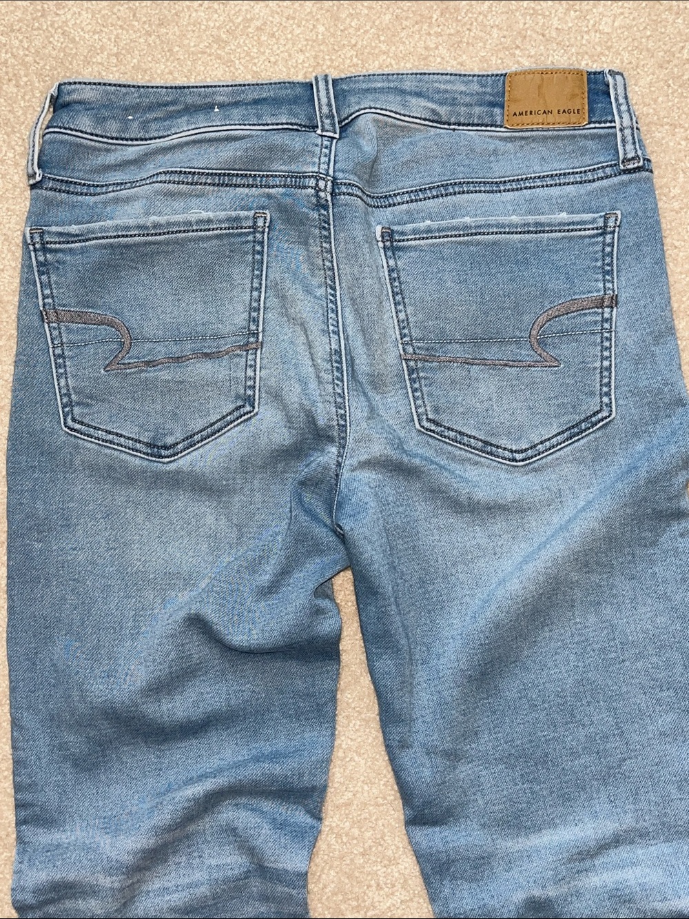 American Eagle Outfitters Light Blue women’s Jeggings- Classic Back Pocket Desig